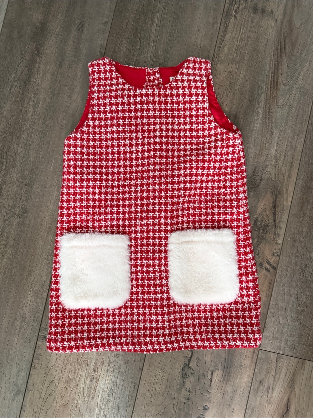 Hatley Red and White Houndstooth Sleeveless Dress with White Faux Fur Pockets